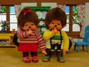 Il fascino e la reputazione di Monchhichi: un personaggio nostalgico rivisitato in chiave moderna